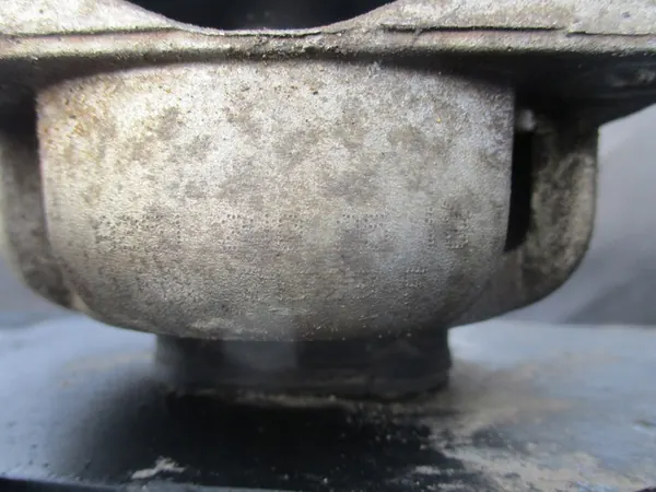 Mercedes-Benz OE A1642400302 Suporte de transmissão automática image 3