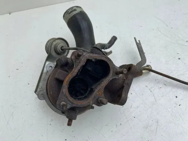 Turbo Toyota Avensis T22 Y834856 2.0L Diesel 66kW image 3
