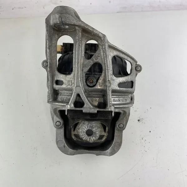 Engine Mount Audi A4 A5 A6 C8 A7 Q5 40 TDI 2.0 image 5