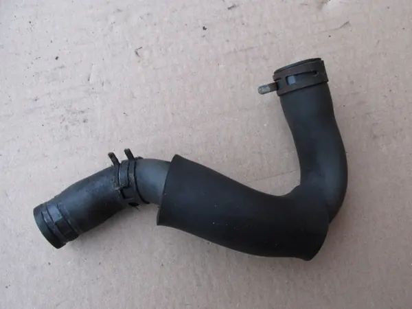 Mitsubishi PAJERO III 3.2 did Wasserschlauch OEM image 3