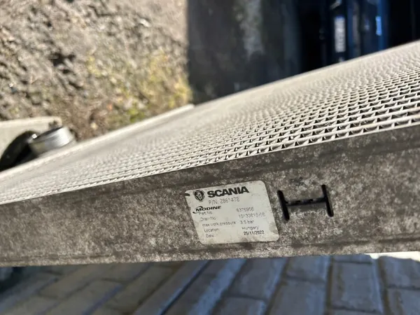 Intercooler Scania OEM 2861478 8376956 - Occasion image 3
