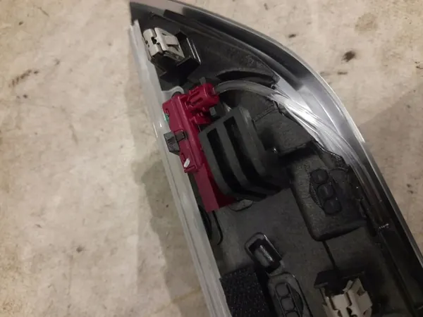 BMW 7 G11 Acabamento Decorativo de Porta Fineline LED image 7