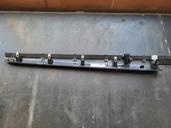 Garniture tableau de bord Skoda Superb III OEM 3V1858418NNF8 image 4