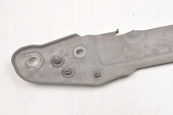 Refuerzo de chasis BMW i4 G26 OEM 9884696 - Usado image 5