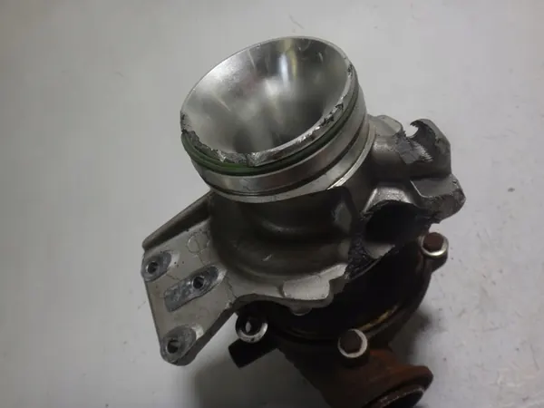 Turbo MINI Cooper BMW F45 F46 F48 B37 OEM image 10