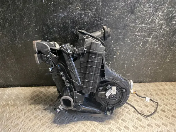 Tesla blästerhus OEM 1494714-00-H för Model 3 image 4