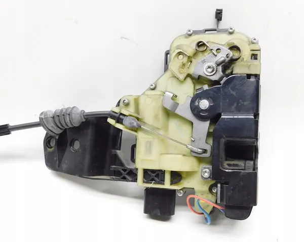 Volkswagen Türschloss Rechts OE 3B1837016CA image 3