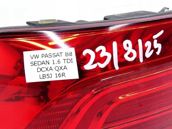 Conjunto de Luz Trasera Volkswagen OE 3G5 945207 image 4