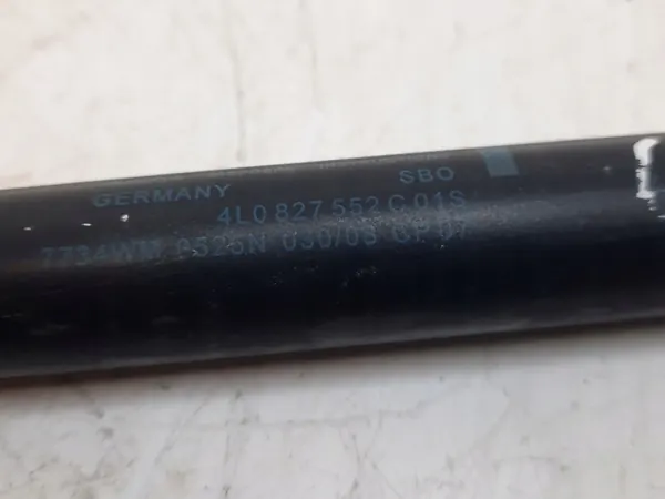 Audi Q7 4L 2007 Höger baklucka stötdämpare OEM image 3