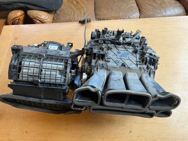 Toyota OE Verwarmingsventilator OEM 87010-0KF00 - Beschadigde Behuizing image 6