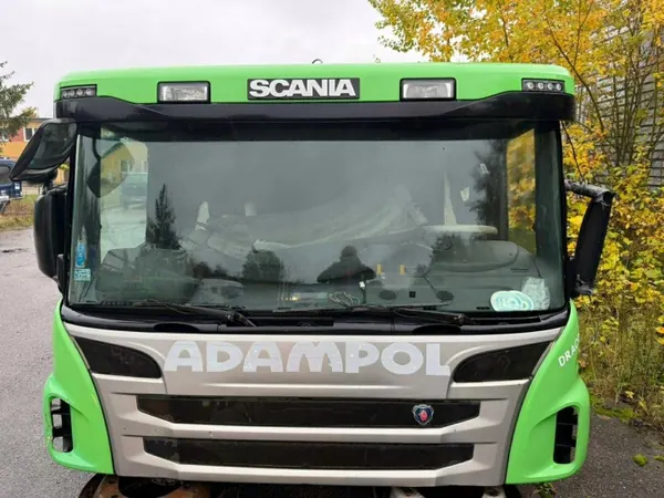 Cabine Scania CP 19 OEM 5333607 - Complète Verte image 2