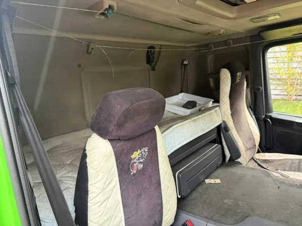 Cabine Scania CP 19 OEM 5333607 - Complète Verte image 7