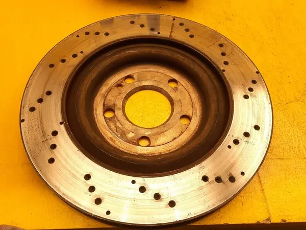 Mercedes-Benz GLB x247 A35 AMG Jarrusatula Takana Oikea A2474230400 image 2