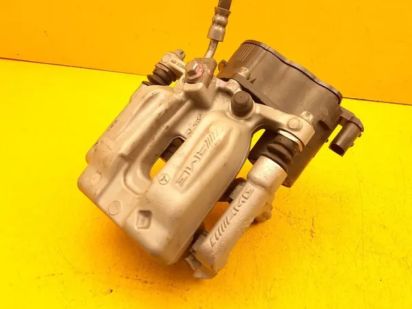 Mercedes-Benz GLB x247 A35 AMG Jarrusatula Takana Oikea A2474230400 image 6