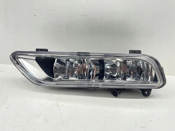 Lanterna Halógena Esquerda 2xH8 VW Passat B7 2010-2015 image 3