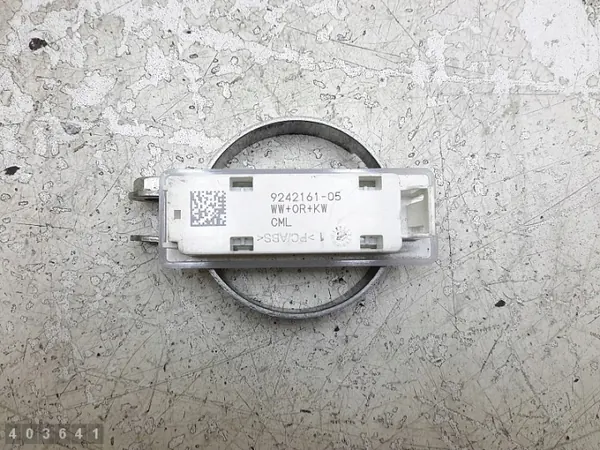 BMW 3-sarja F30 kattovalaisinkonsoli OEM 924216105 image 4