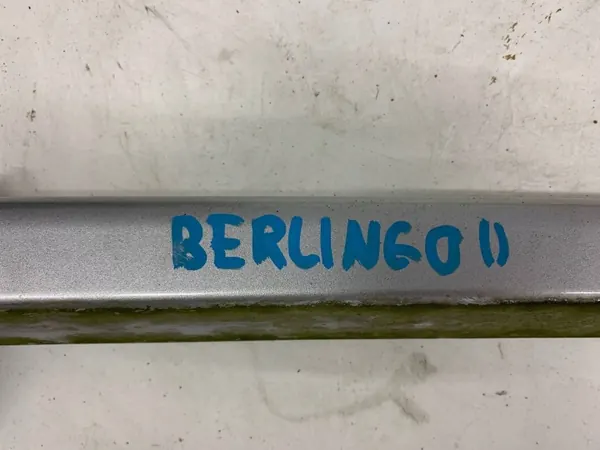 OEM 4UT0W0JTEX1 Katolla kuljetusteline Citroen Jumper II 2012 image 3