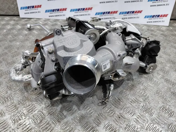 Kit de Turbocompressor BMW OEM 8570240-43 para 4.0d B57 image 6