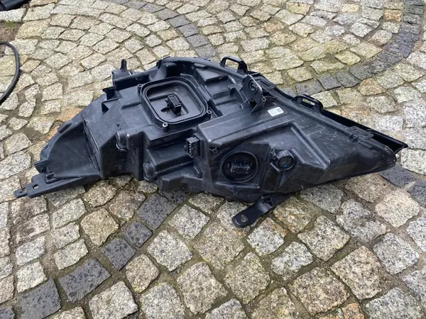 OPEL ASTRA K V Oikea Etu LED Valo OEM 39209070 image 9