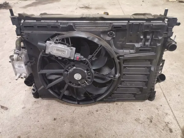 Radiateur Ford Kuga mk2 OEM njhgfd Avant 2.0 Auto image 3