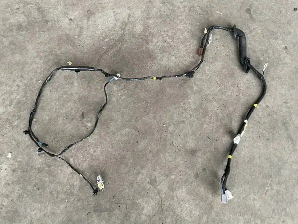 Heckklappen-Kabelbaum Volvo XC40 OEM 32389288 image 2