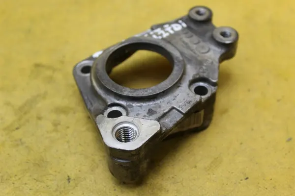 Stuurpomp Beugel Audi A8 D4 4.2 TDI image 2