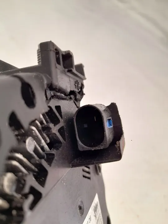 Vaihtovirtageneraattori Mercedes-Benz A0009068206 image 5