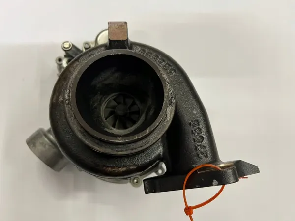 Turbo Sprinter 910 2.2 CDi OEM A6510902600 Usado image 7
