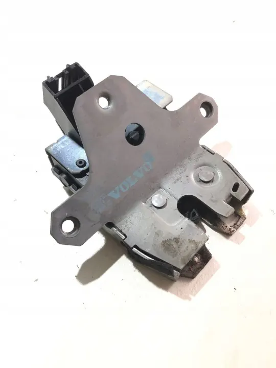 Cerra maletero Volvo XC60 OEM 31335052 - Usado image 4