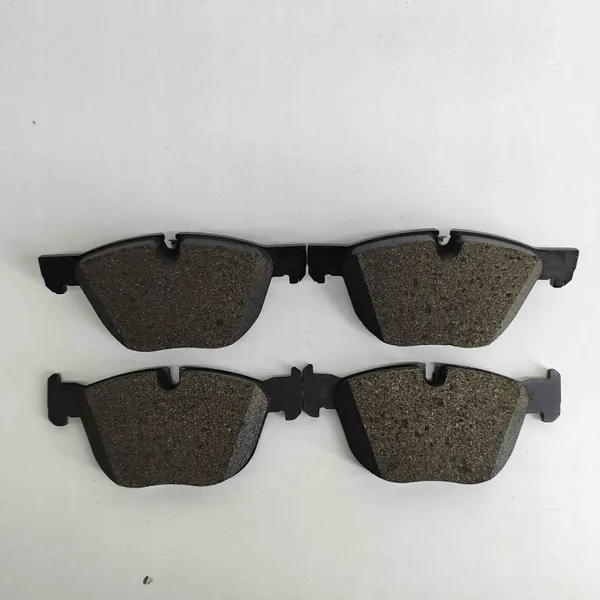 OEM 6852253 frambromsbelägg för BMW X6 2007 image 2