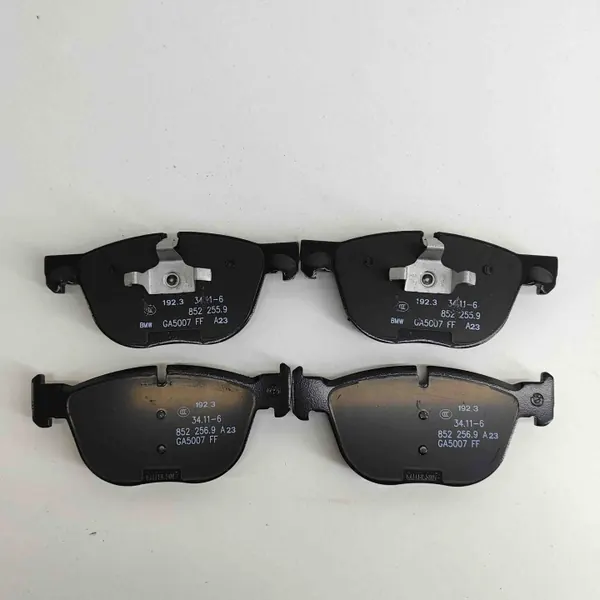 OEM 6852253 frambromsbelägg för BMW X6 2007 image 4