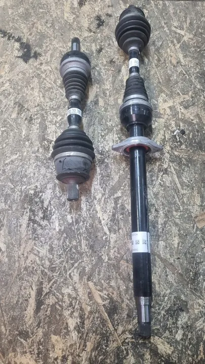 MERCEDES W 176 156 117 45 AMG Eixo de transmissão direito A 2463301901 image 3