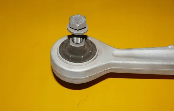 TRW JTC980 Braccio di Controllo Inferiore image 2