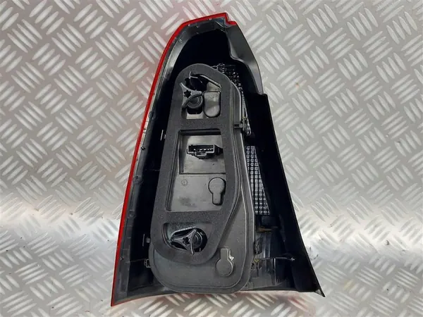 Luz trasera derecha Dacia Logan FL Sedan 8200744759 image 4
