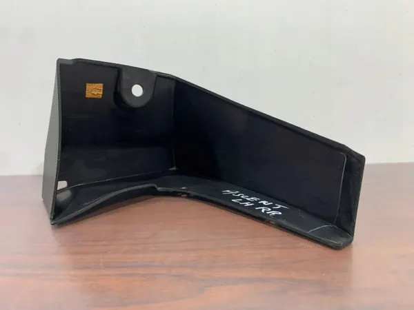 Subaru Ascent takasiipe OEM FBZ27253 image 3