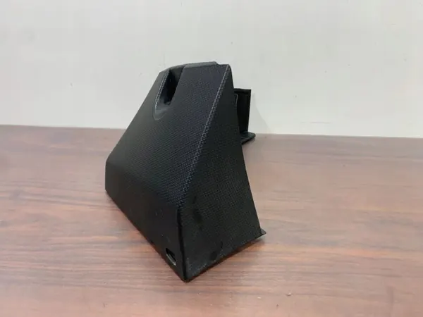 Subaru Ascent takasiipe OEM FBZ27253 image 4