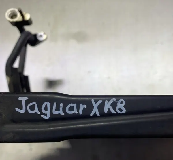 Condenseur AC Jaguar XK SKU10822 (1996-2002) image 3