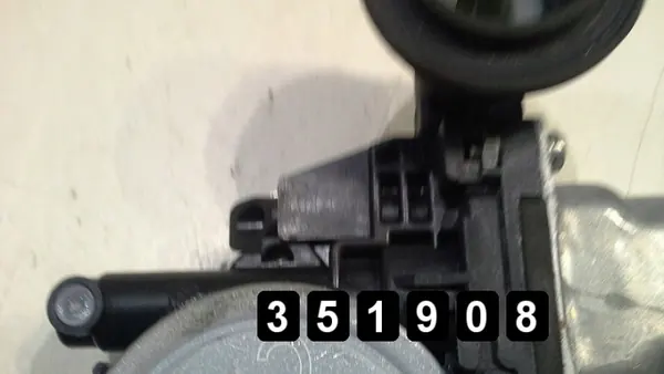 Régulateur de vitre Toyota OEM AM-351908 - Occasion image 2
