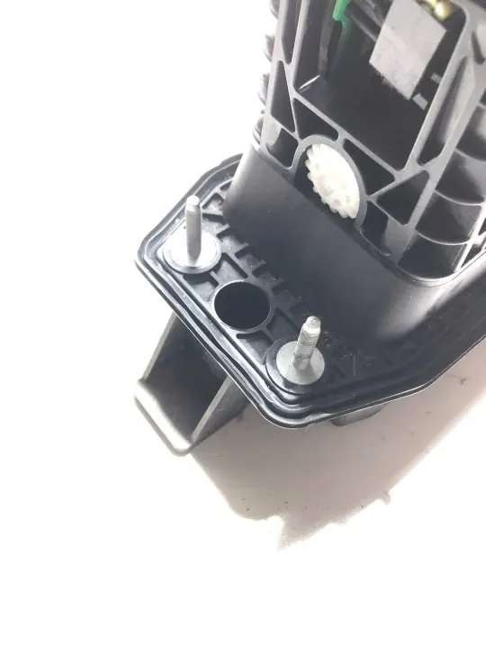 Levier de vitesse VW Tiguan d'occasion OEM 5N1713025 image 8