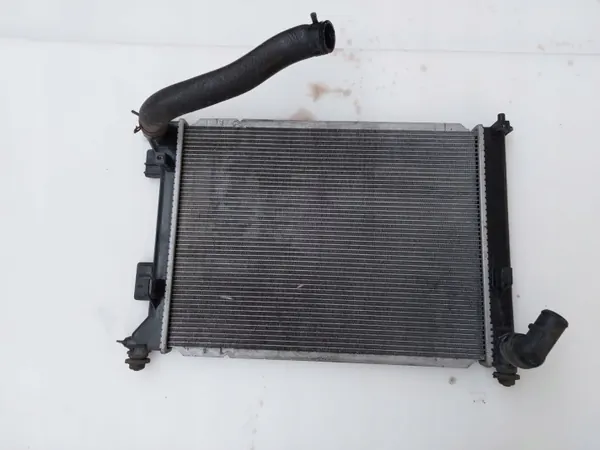 Käytetty jäähdytin OEM HY11091RE Hyundai IX20 Kia Venga image 3