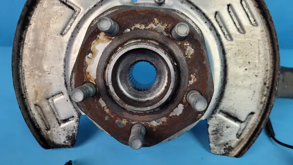 Tesla Model 3 Linker Voorwielnaaf 1044311-00-E image 3