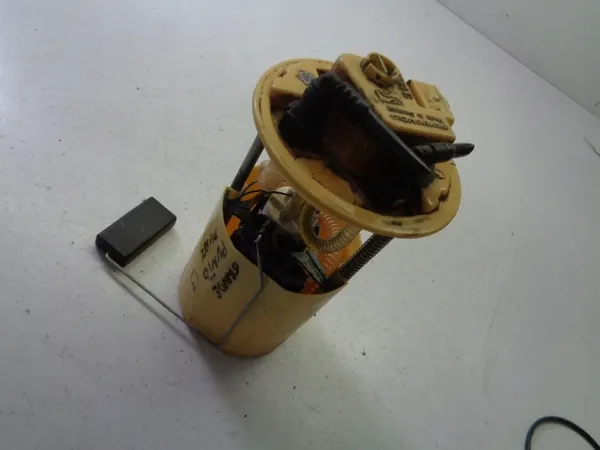 Brandstofpomp Fiat Grande Punto 1.3 Diesel 2005- OEM 55703101 image 2