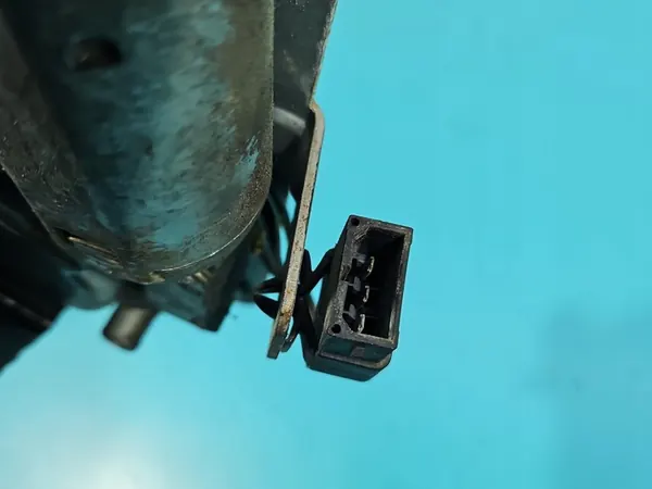 Heckwischermotor Audi 80 B4 91-94 OEM 8A9955713 image 6