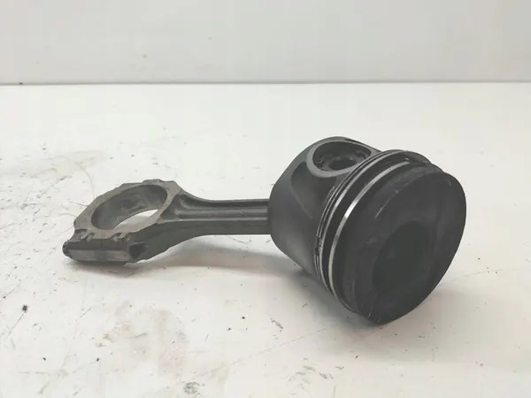 Pistão 81L33 2.5 TDI Volvo V70 II (1999-2007) image 2