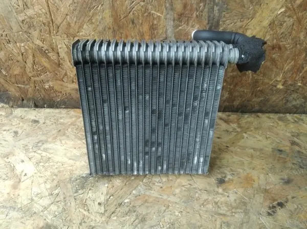 Renault Clio 3 AC Förångare OEM - Begagnad Del image 3