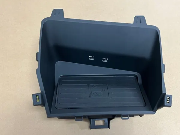 Enchufe USB Audi A3 8Y OEM 8Y0035736 Cargador image 2