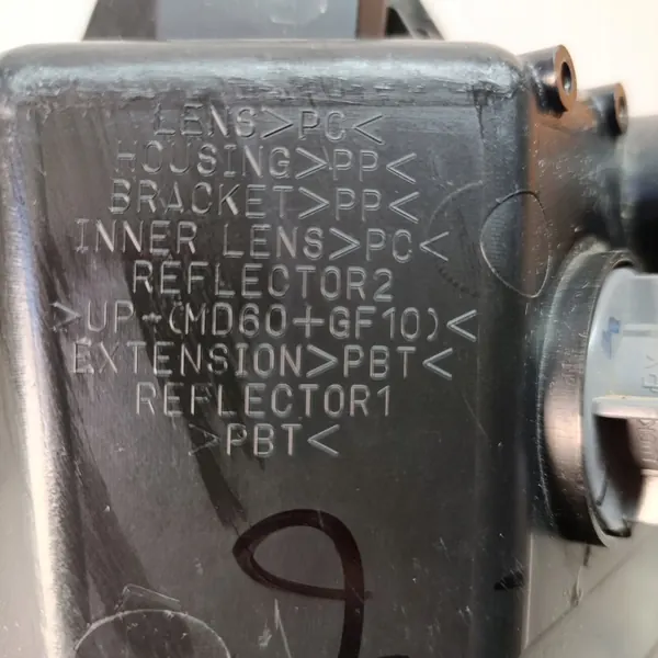Mitsubishi L200 V Lift 2019 Halogen DRL Höger Fram OEM 8315A058 image 8