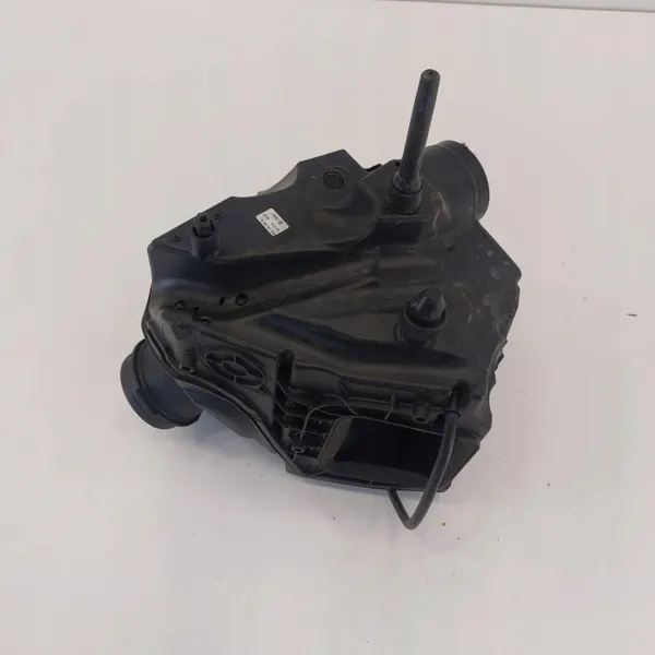 Audi Luchtfilter OEM 8W0133843 voor A4/S4 B9 image 3