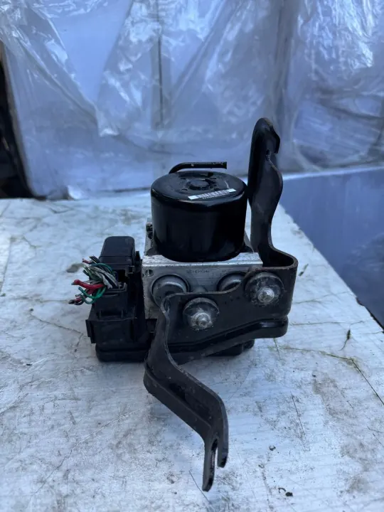 Pompe ABS Jeep Compass OEM 955436 Pièce Occasion image 3