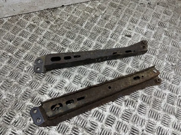 Fram bromsbelägg set OEM AMD222277 för Lexus CT 200H image 2